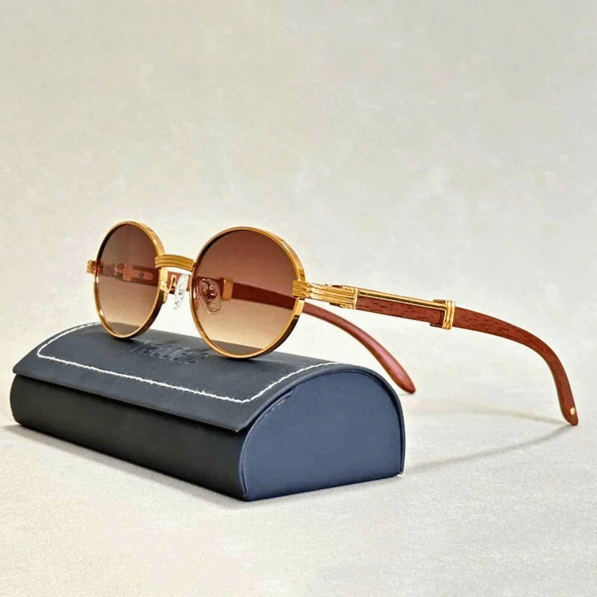 Solara Retro Oval Shades