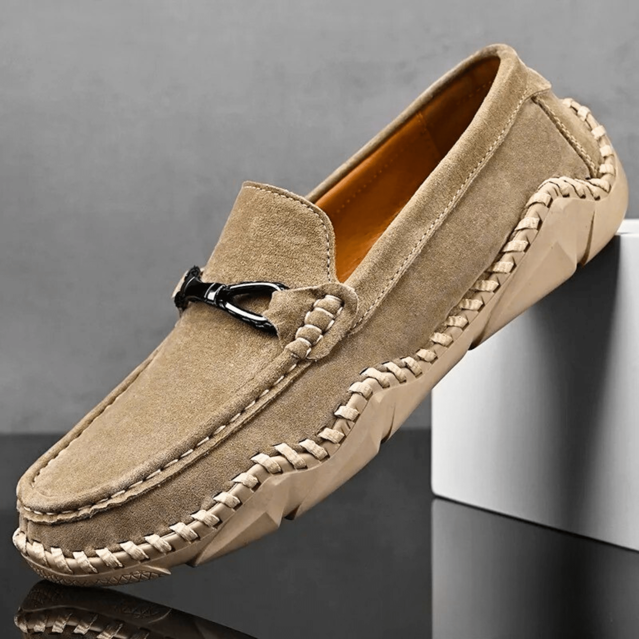 Vérrano Leather Loafer