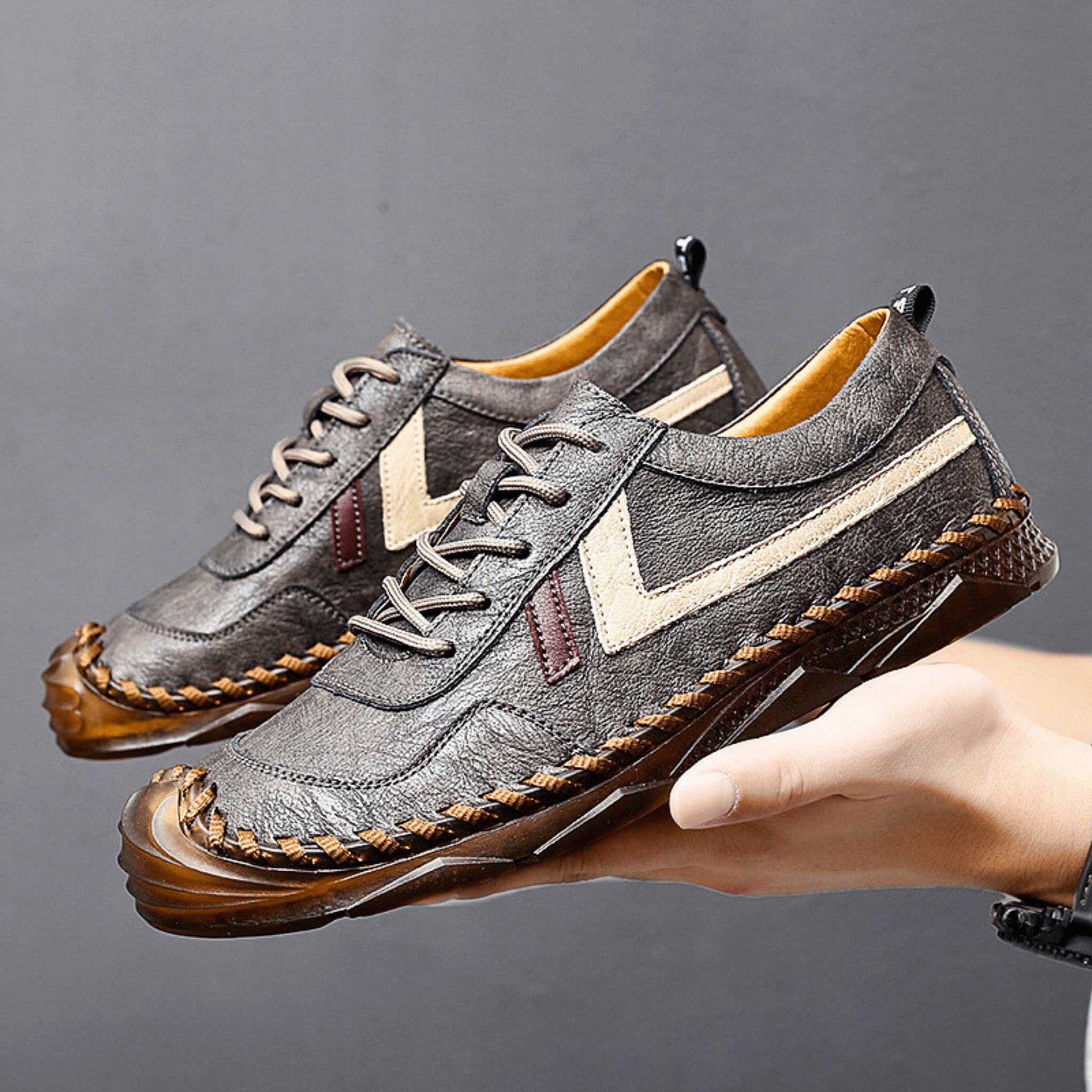 ClassicStep Retro Leather Sneakers