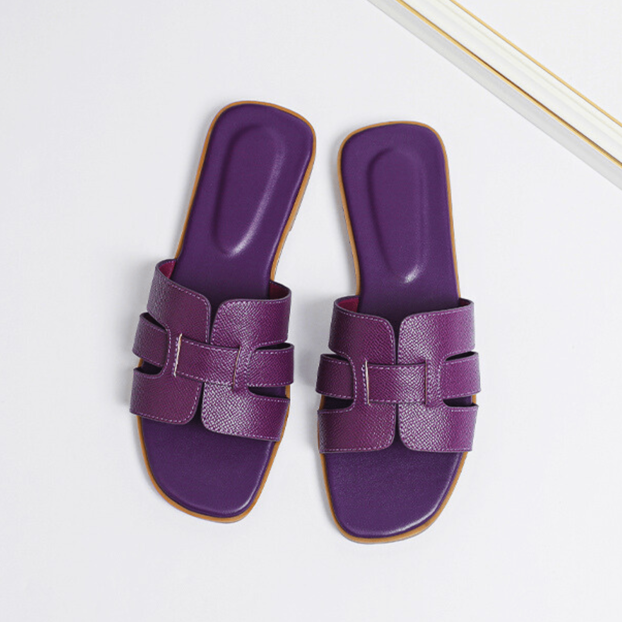 Everyday Luxe Slides