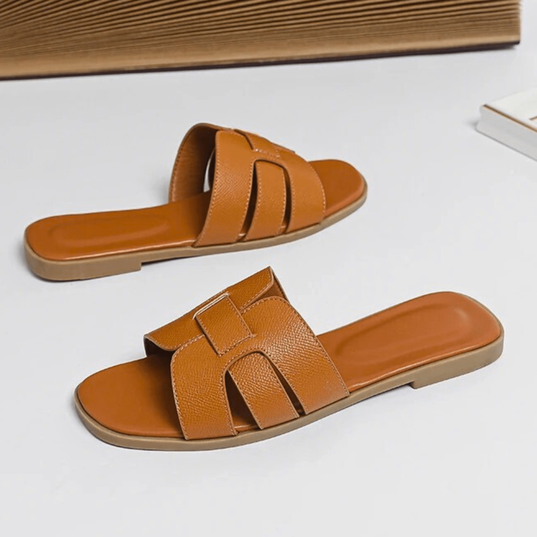 Everyday Luxe Slides