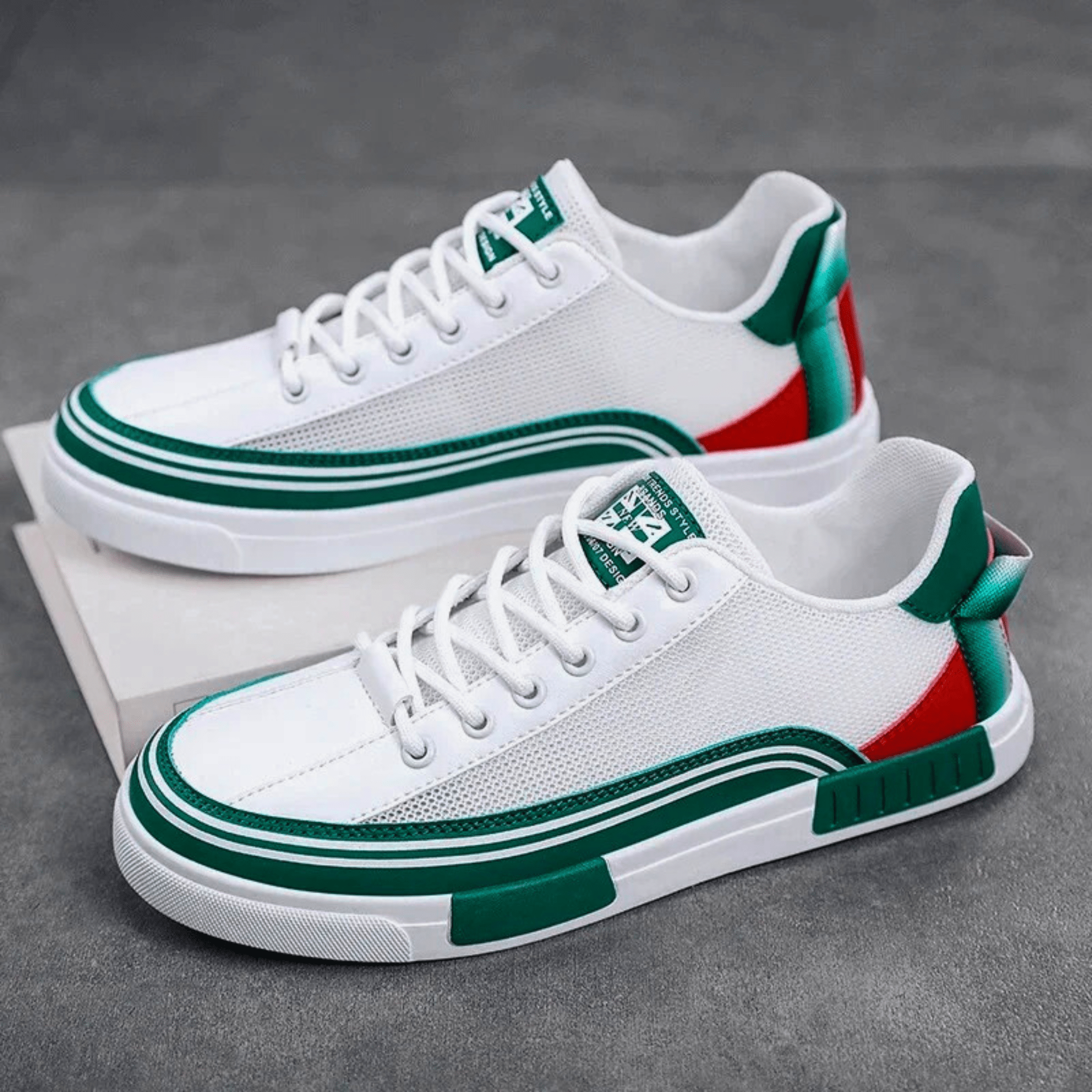 Kensington Aero Sneaker