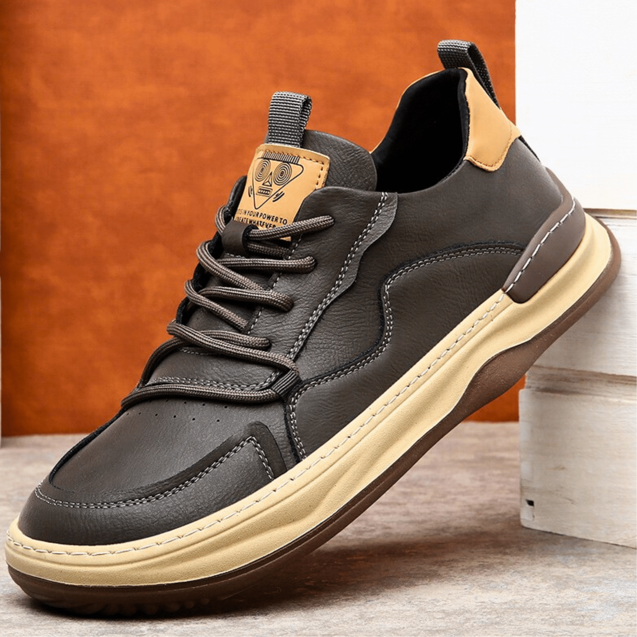 Montevaro Leather Sneaker
