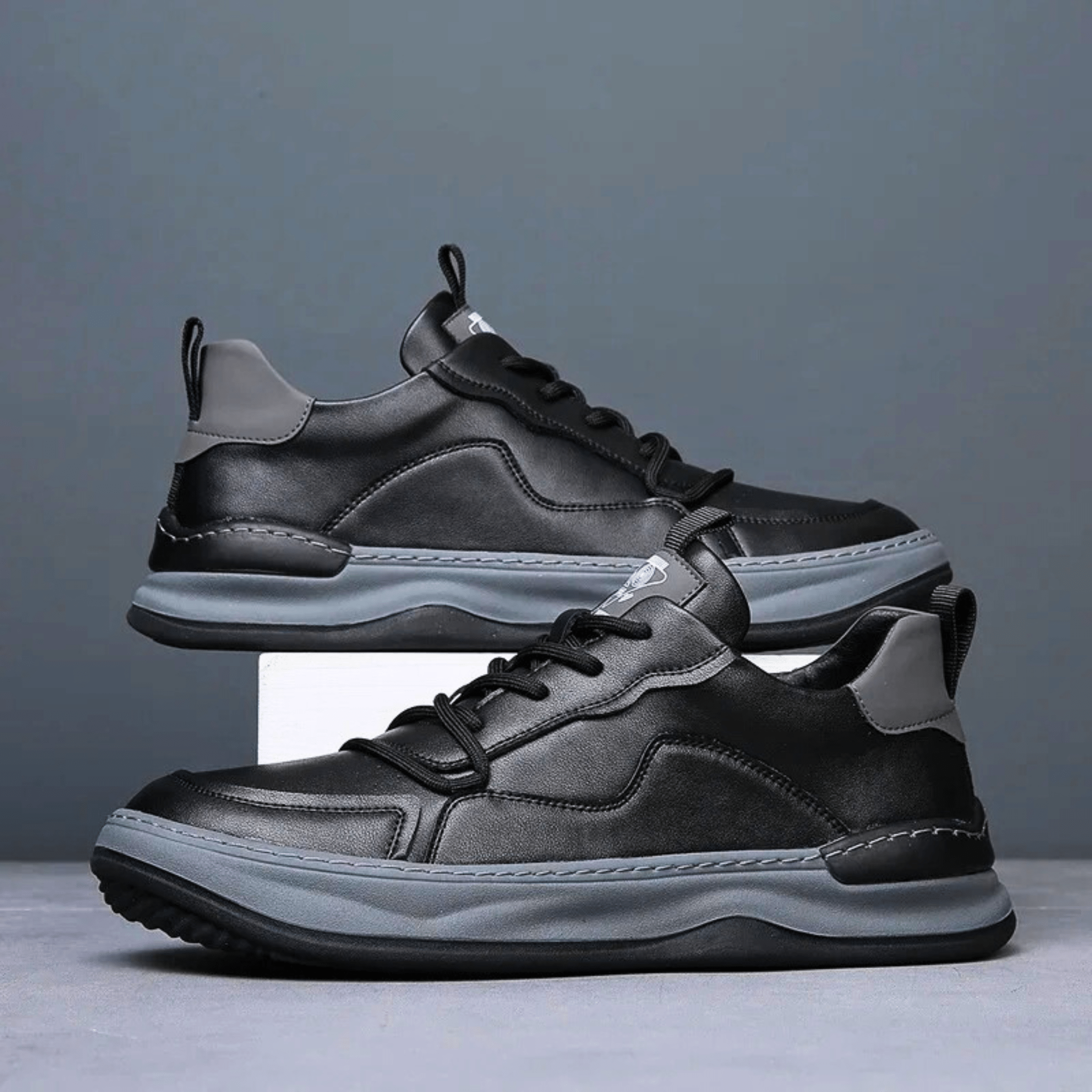 Montevaro Leather Sneaker