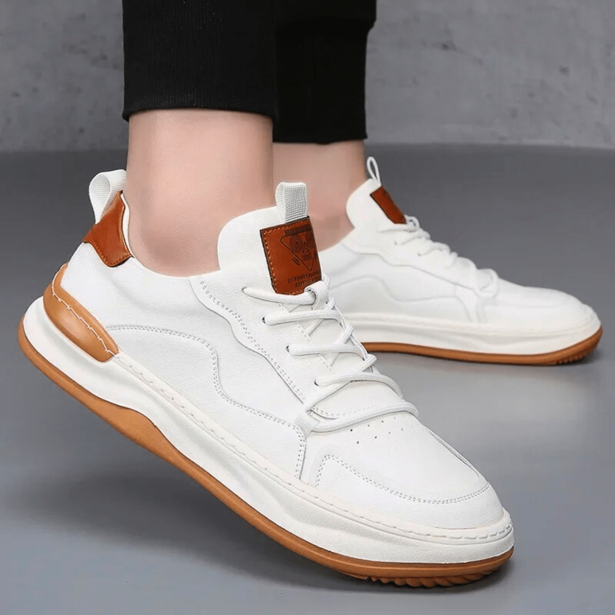 Montevaro Leather Sneaker