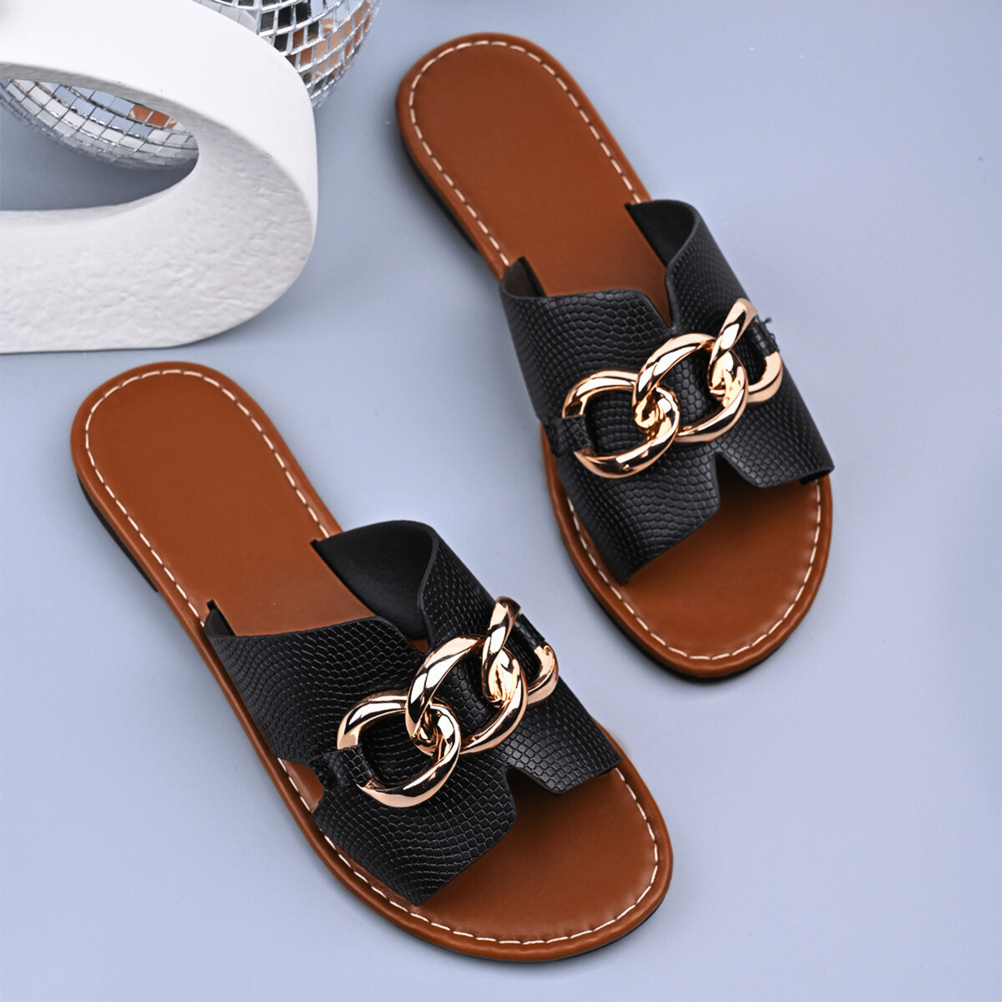 Valmira Chain Slides