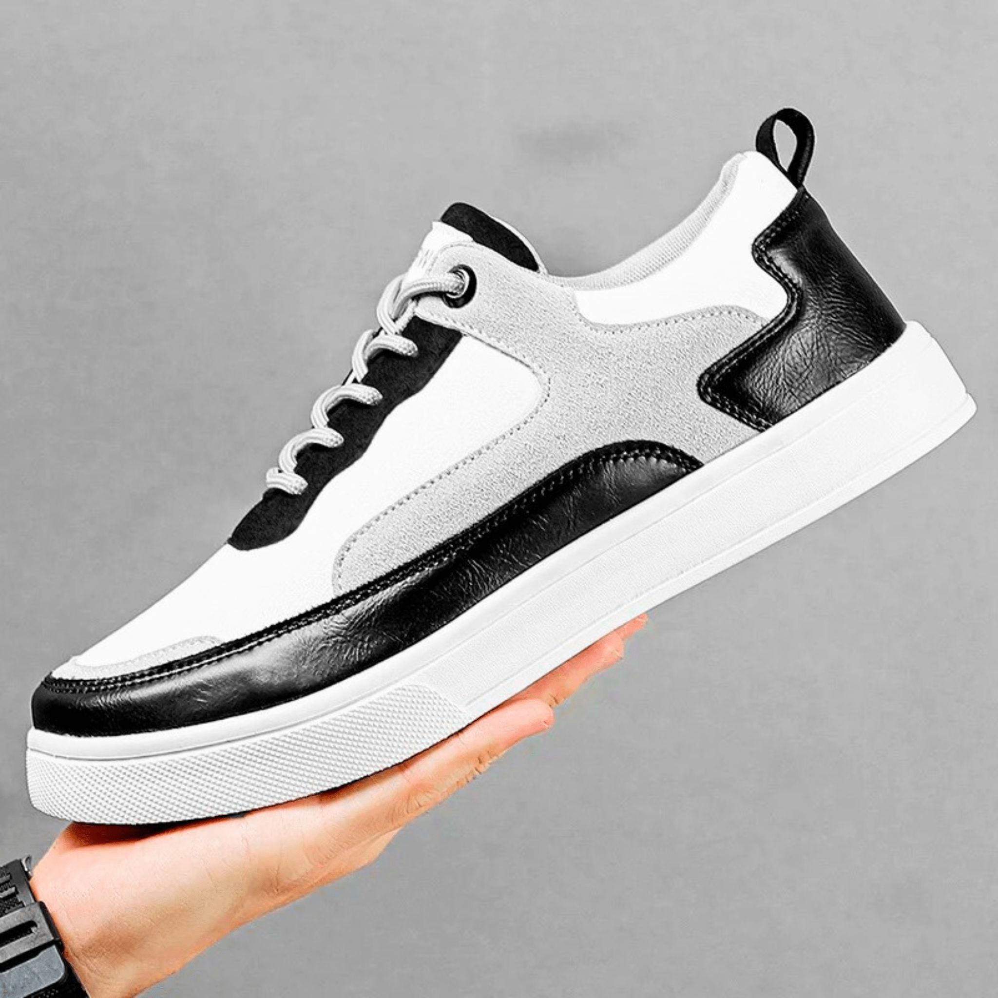 Vérrano Leather Sneaker