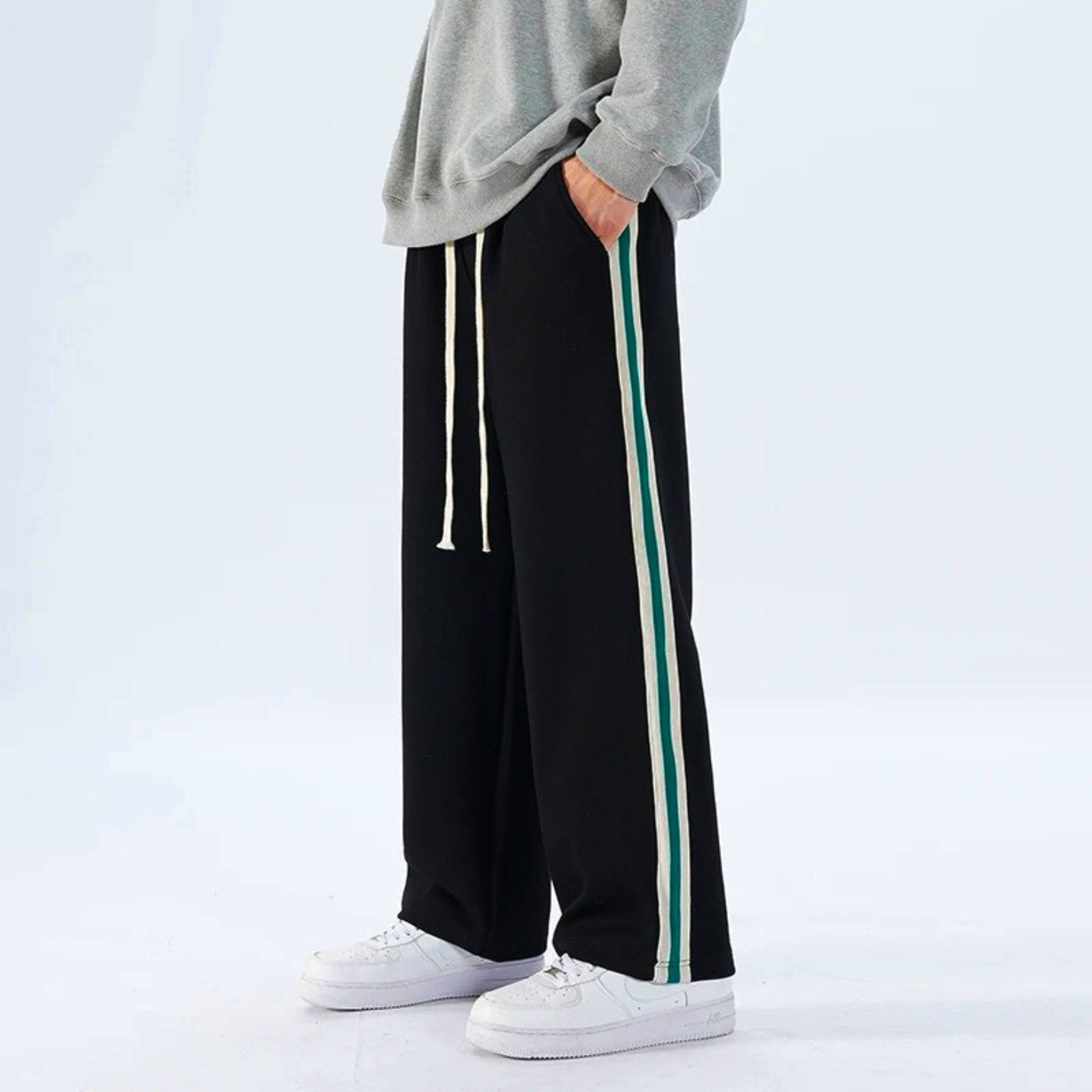 Loose-Fit Striped Sweatpants