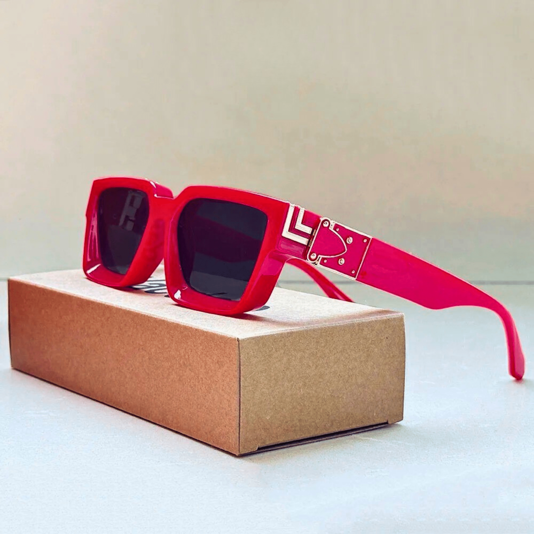 Lumina Retro Square Shades