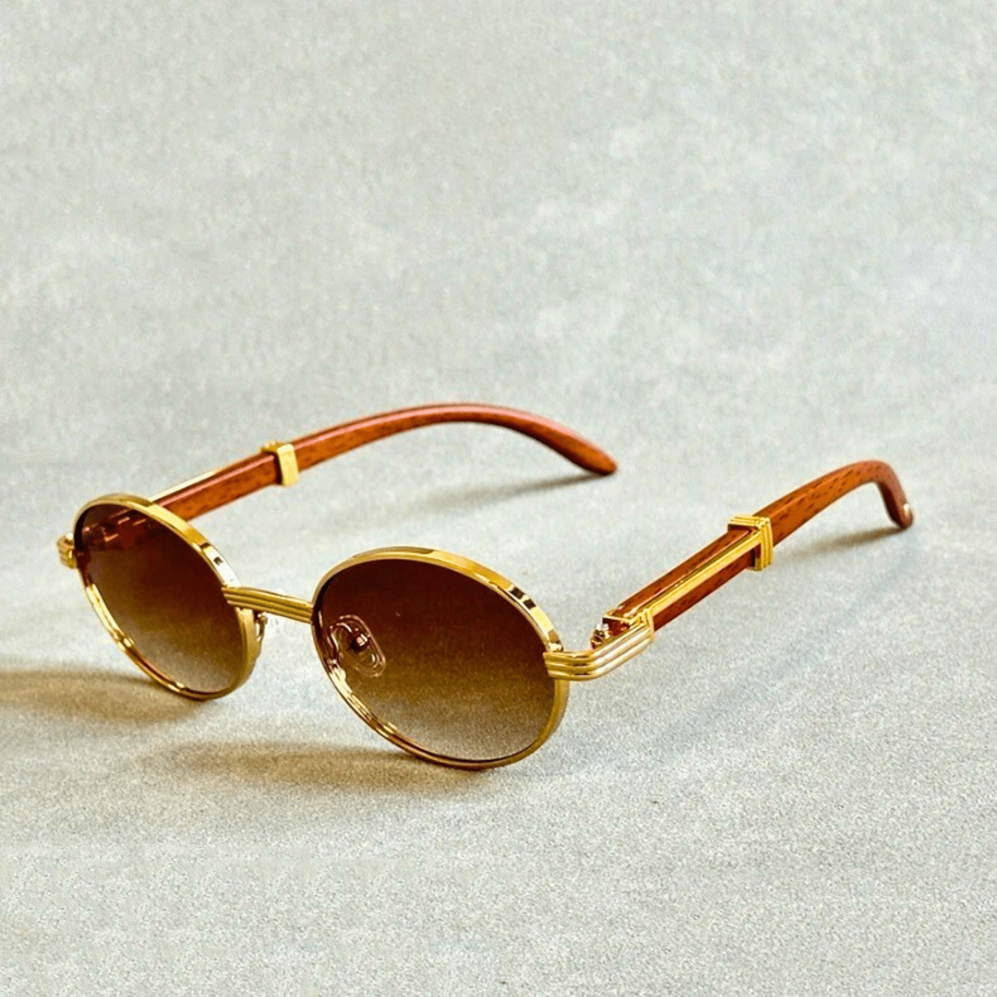 Solara Retro Oval Shades