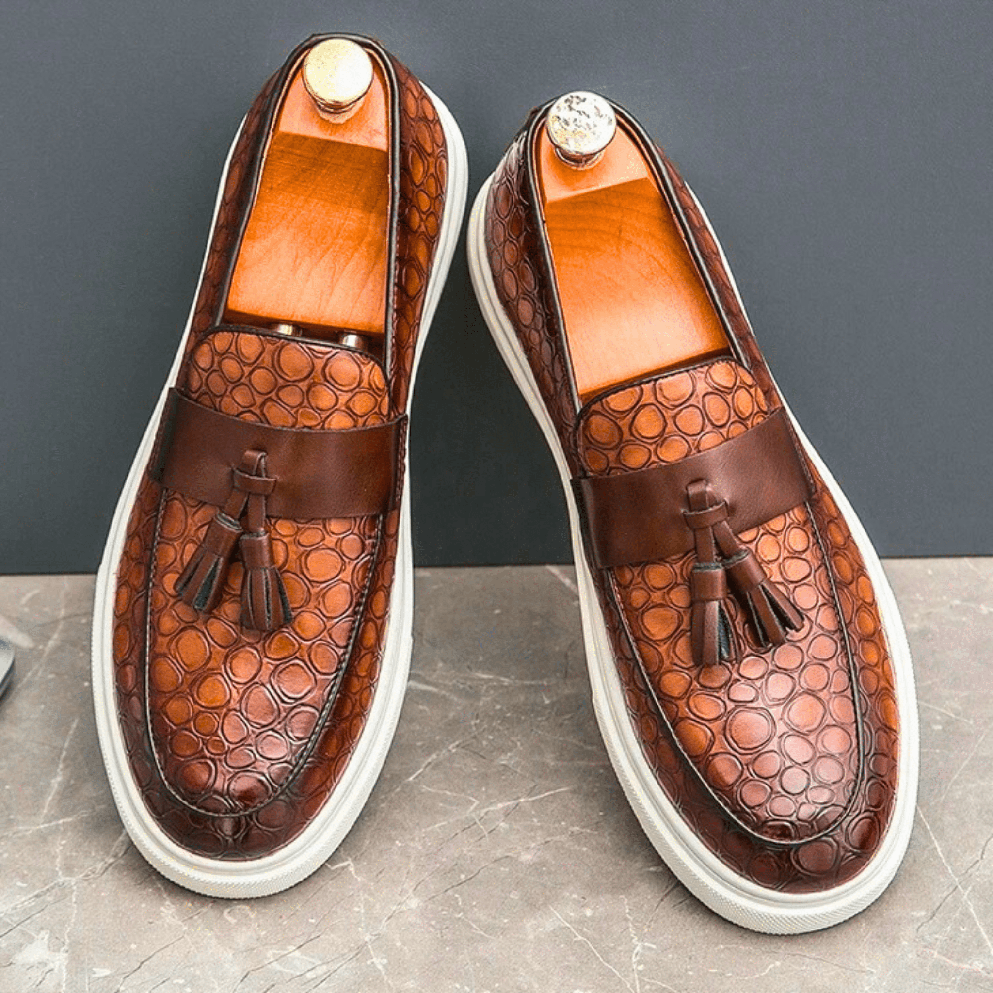 Vellaro Tassel Loafer