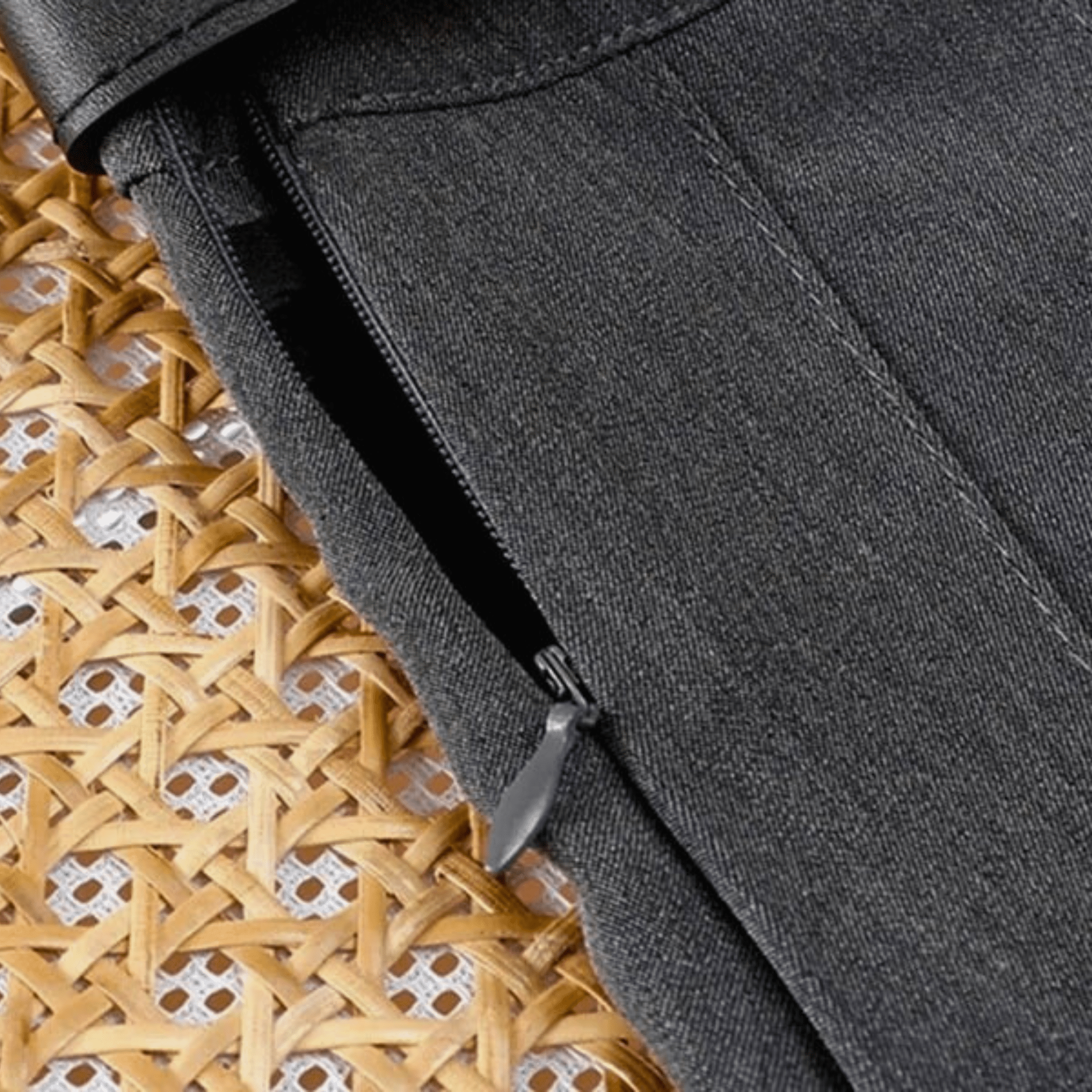 Chic Pleated High-Waist Belted Skirt