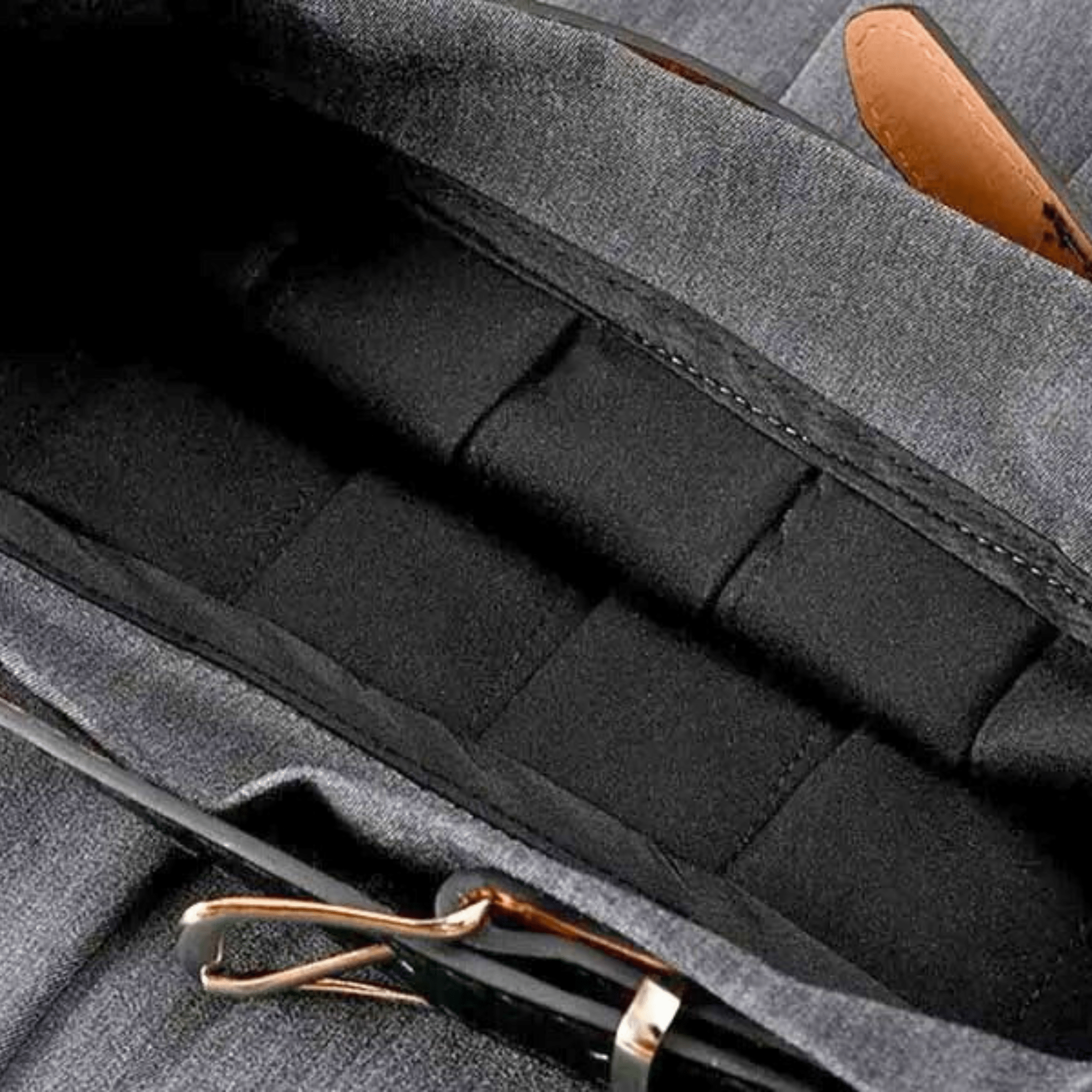 Chic Pleated High-Waist Belted Skirt