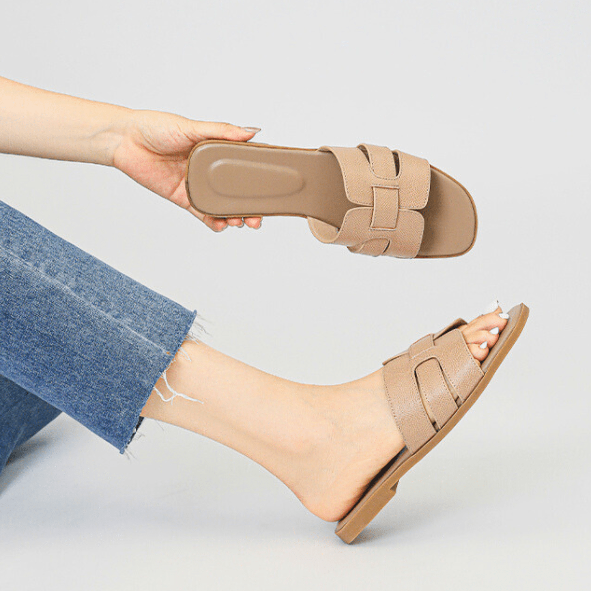 Everyday Luxe Slides