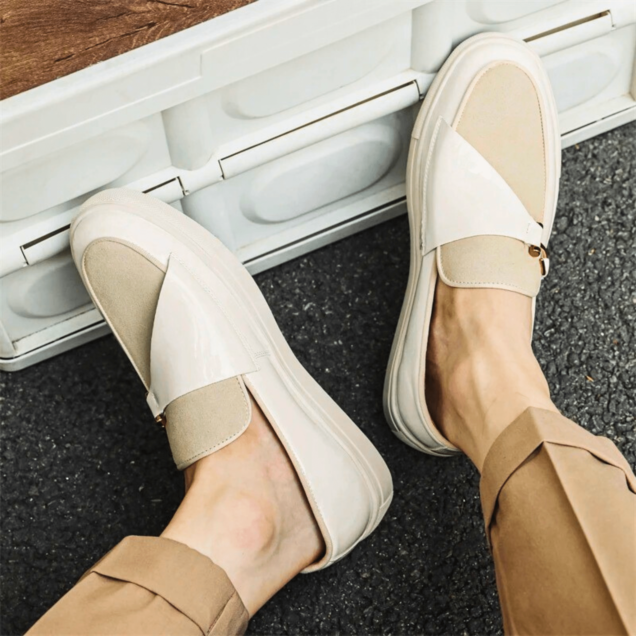 Hook Leather Loafers