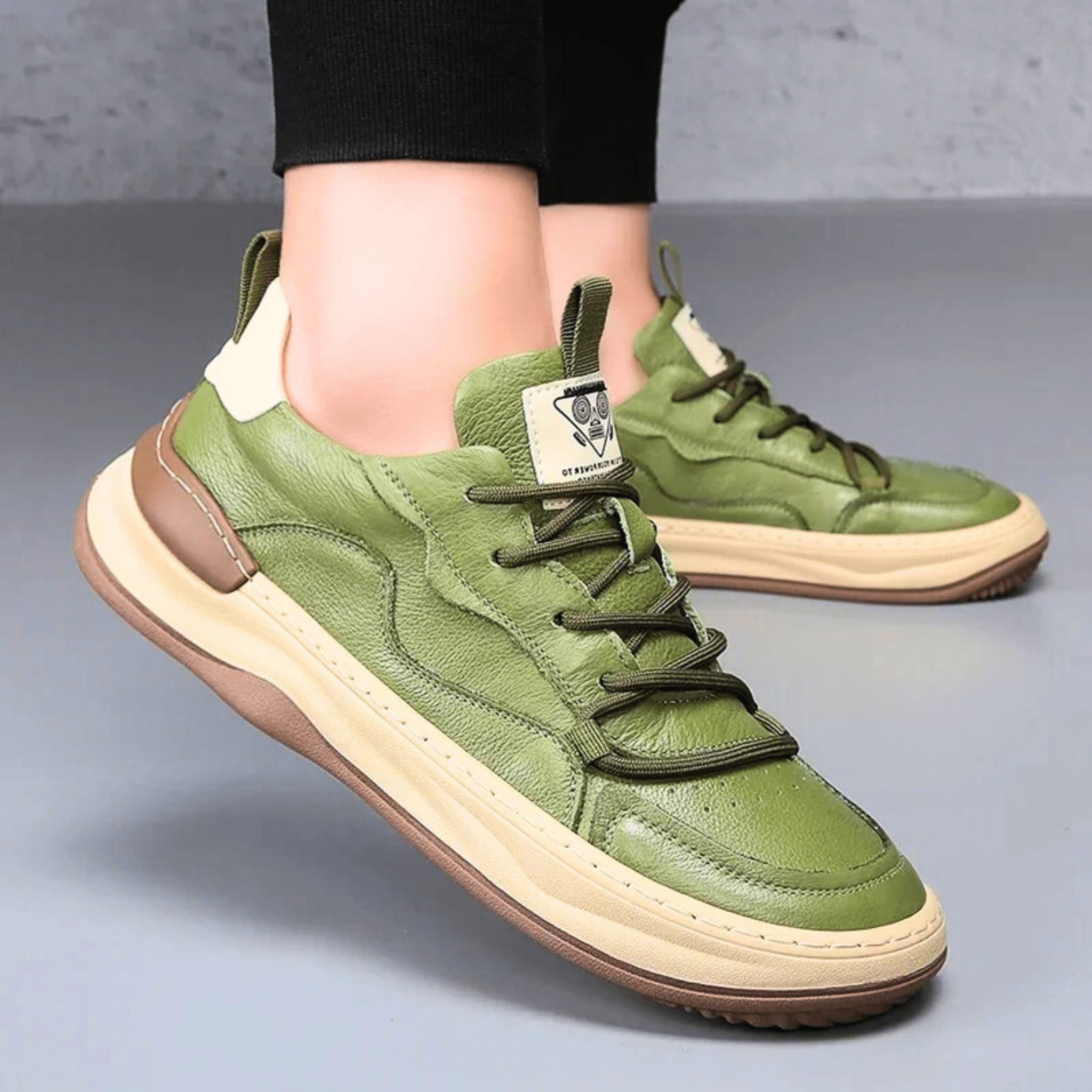 Montevaro Leather Sneaker