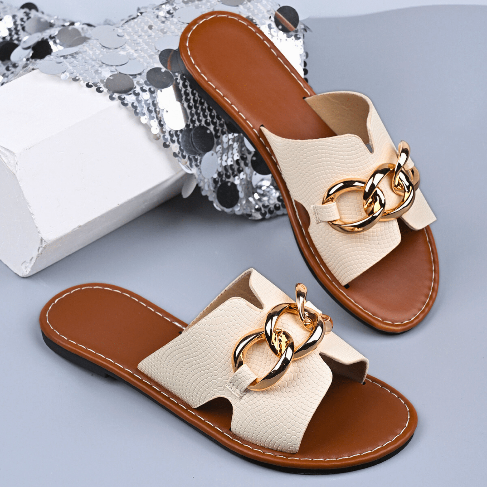 Valmira Chain Slides