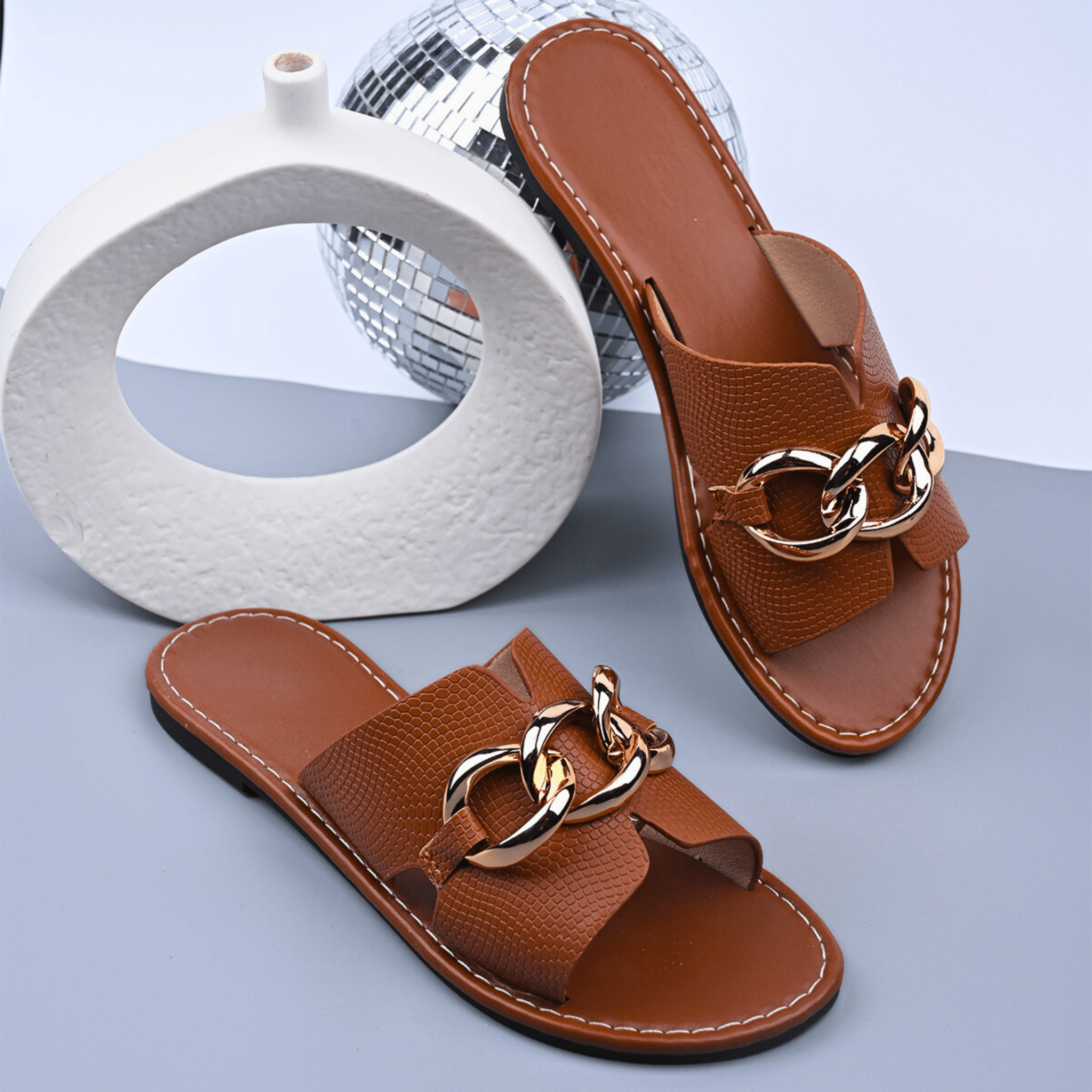 Valmira Chain Slides