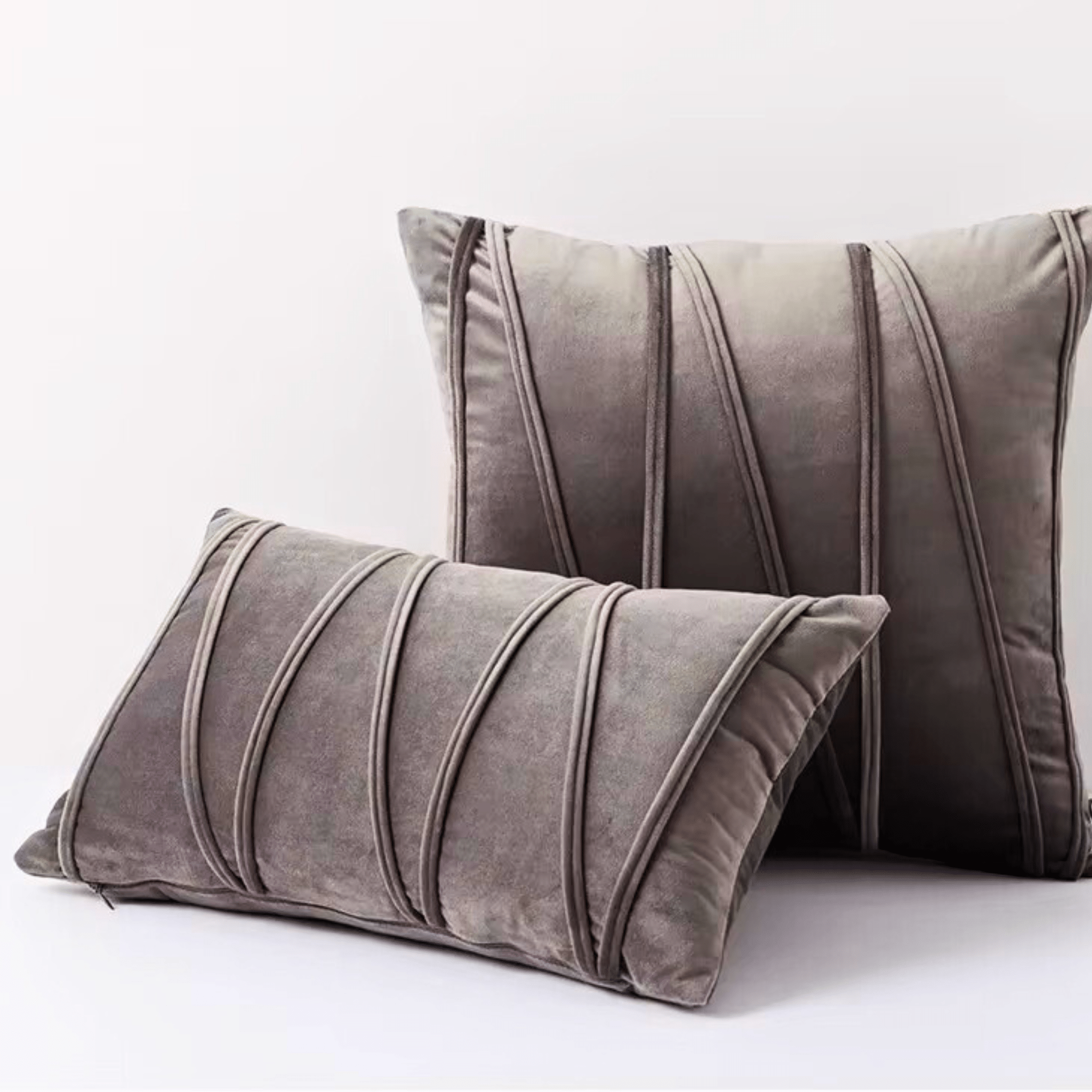 The Arvella Pillow Cover