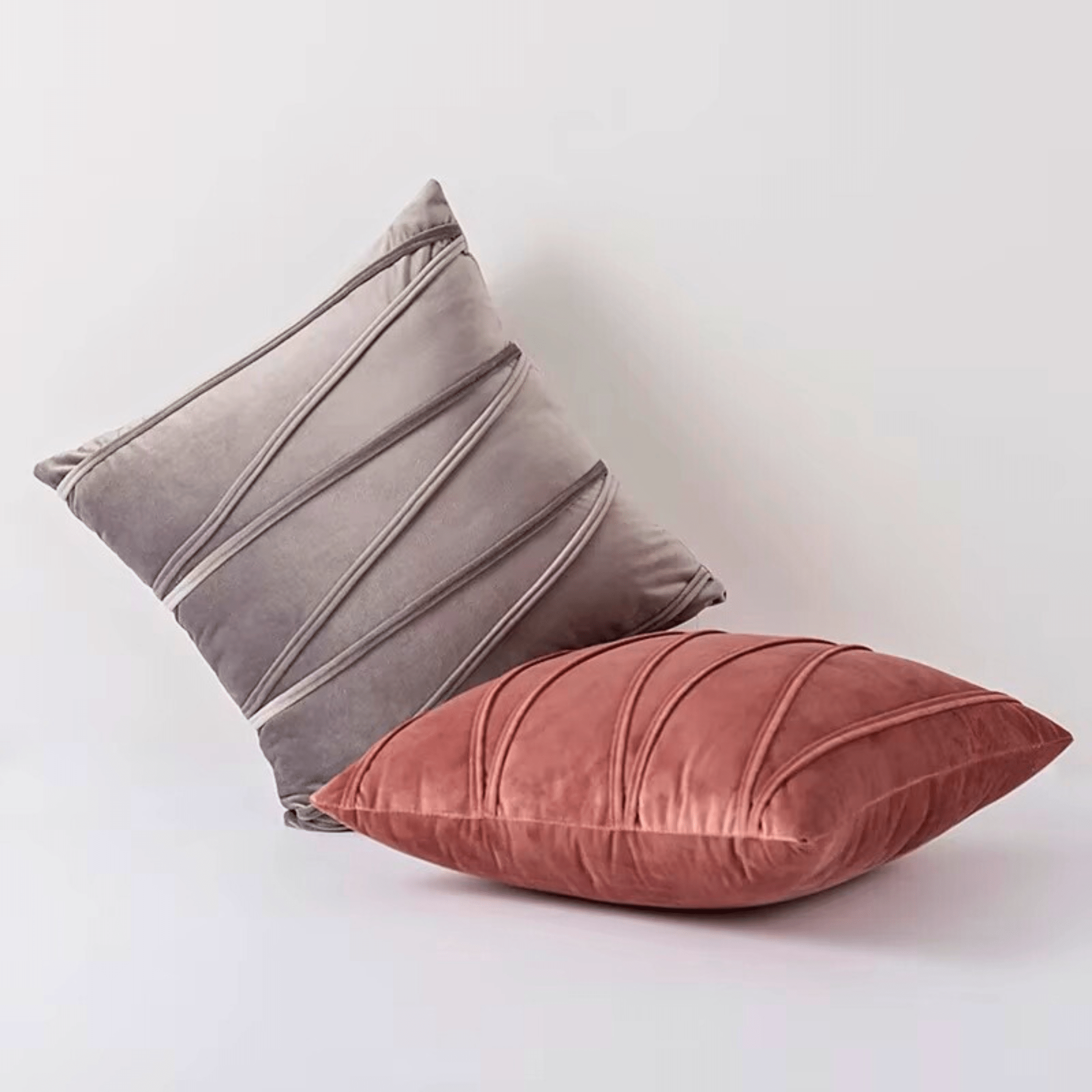 The Arvella Pillow Cover