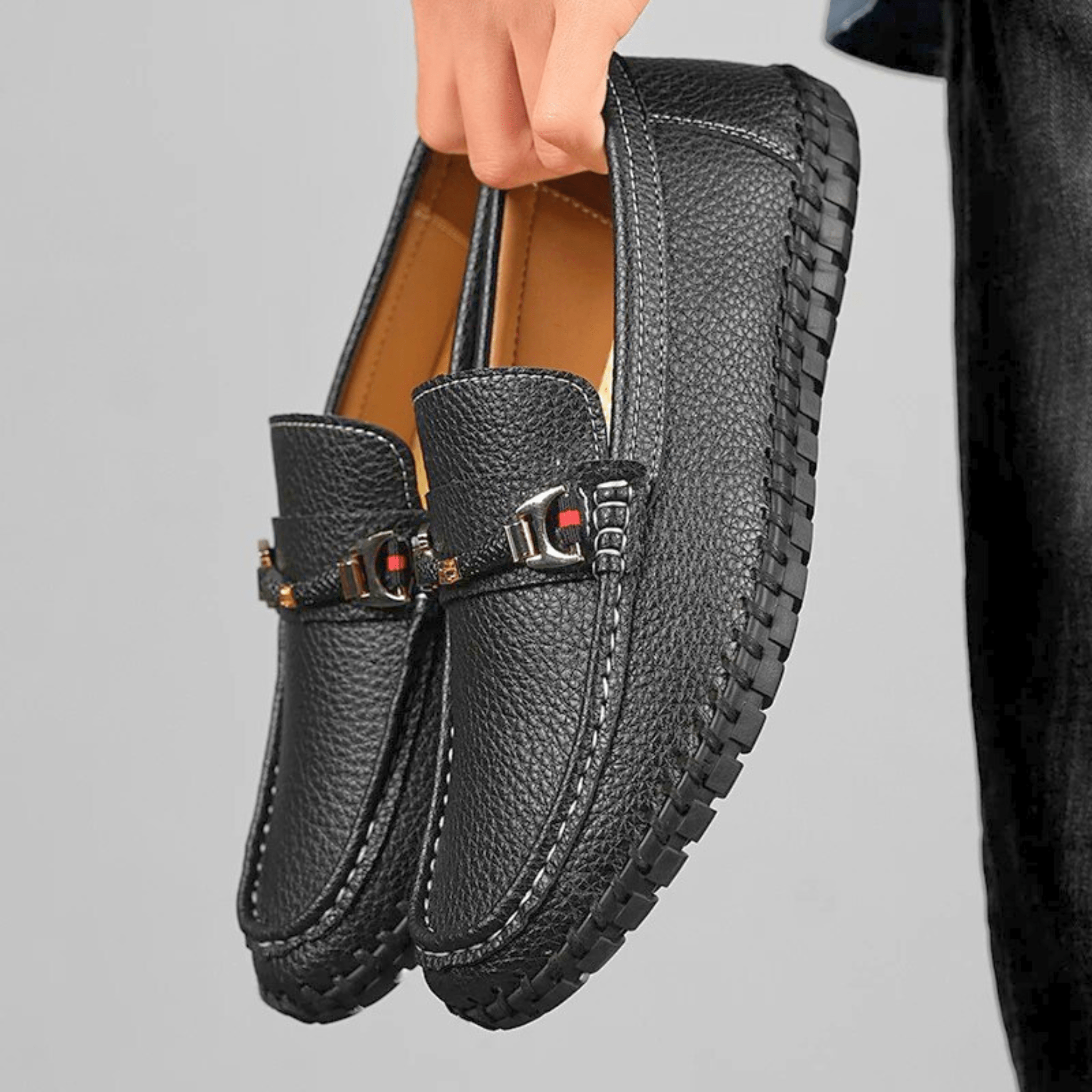 The Savaro Loafer