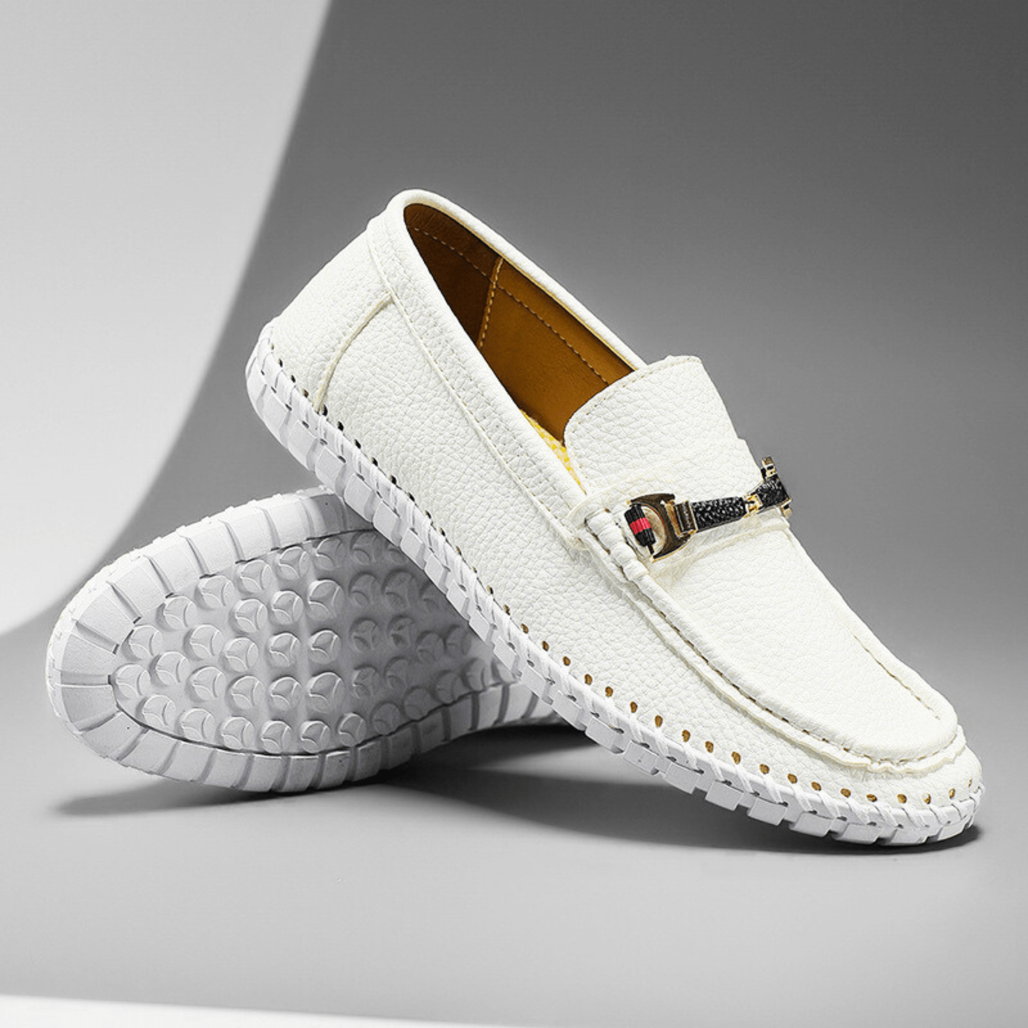 The Savaro Loafer