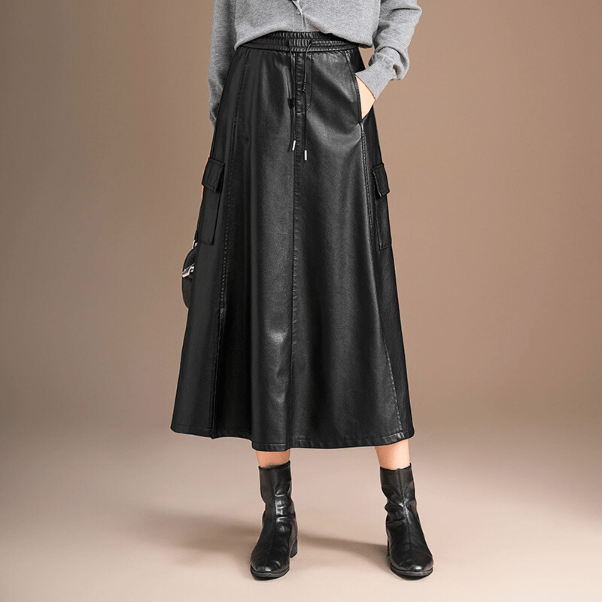 The Vionne Leather Skirt
